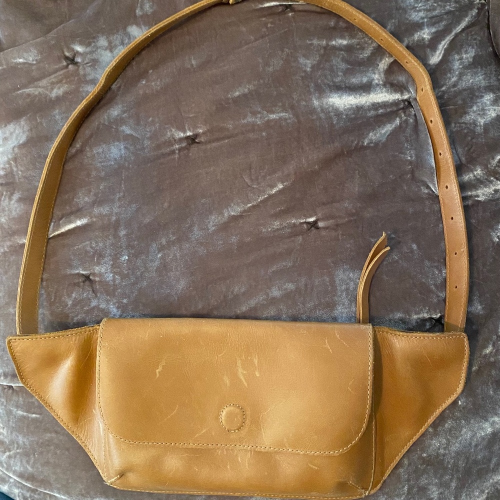 Able leather Delilah belt bag
